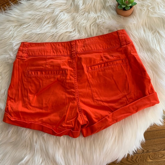 Express Shorts Size 0 Stretch Fabric - Picture 2 of 5